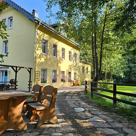 Schwarzmuehle 2 公寓